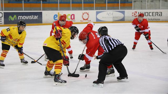 España logra la medalla de plata en el Mundial femenino de Jaca