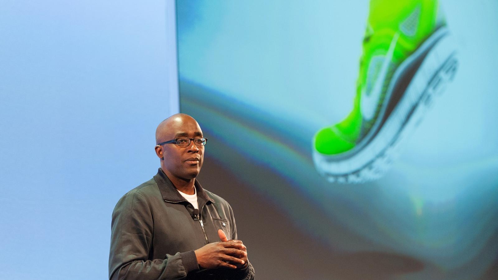 Тревор Эдвардс, Nike, Челси, Рад этому контракту Тревор Эдвардс