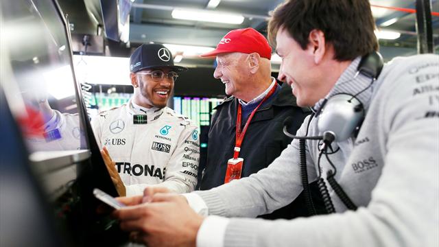 Hamilton: "Lauda ha detto che la Ferrari è la più forte? Non mi sembra di lavorare male"
