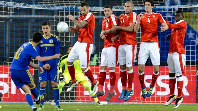 Le top 5 des buts des matches amicaux : Pjanic en vedette