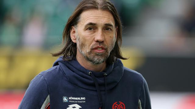 Schmidt vor Duell gegen Bayern: "Haben die Gewissheit, Bayern schlagen zu können" Schmidt vor Duell gegen Bayern: "Haben die Gewissheit, Bayern schlagen zu können"