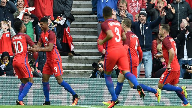 Menée par un Rashford étincelant pour sa première, l’Angleterre domine l’Australie
