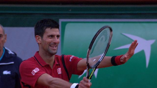 Quand Djokovic supplie l’arbitre de ne pas descendre de sa chaise pour ne pas perdre de temps