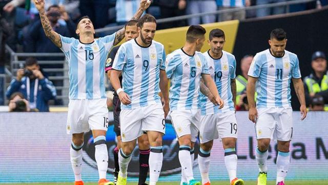 Argentina, a cuartos sin despeinarse tras golear a Bolivia (3-0)