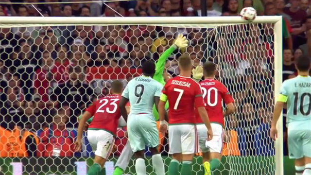 L’arrêt splendide de Kiraly sur le coup franc de De Bruyne