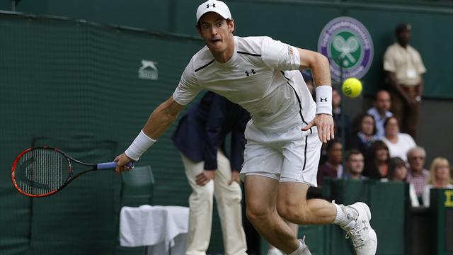 Murray musèle Kyrgios et attend Tsonga