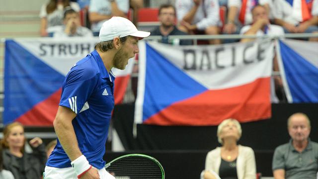 Pour sa première, Pouille n’a pas tremblé et a permis à la France d’égaliser