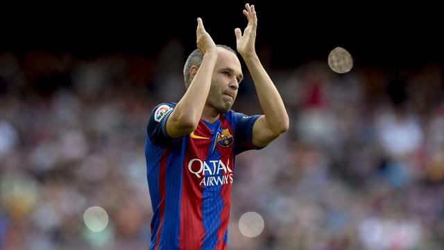 Barca captain Iniesta fit for Clasico