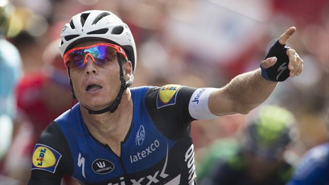 Calmejane wins 4th Vuelta stage, Atapuma takes overall lead