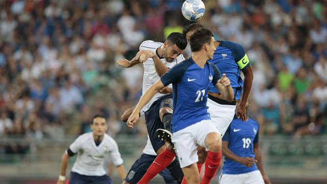 Bâtir une défense stable et solide : l’autre défi des Bleus de Deschamps