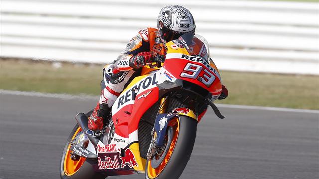 Marquez zum Auftakt knapp vor Rossi