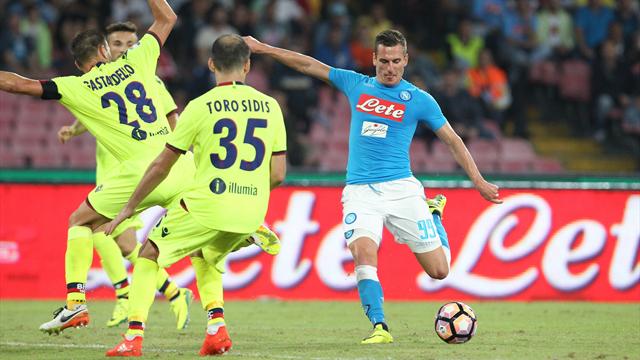 Milik propulse Naples en tête