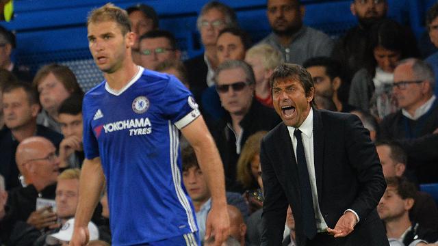 Conte : « On est une super équipe sur le papier… pas sur le terrain »