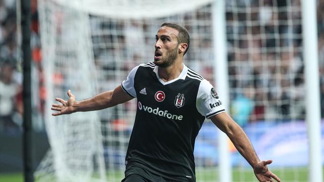 Cenk Tosun Fenerbahçe karşısında bir ilkin peşinde