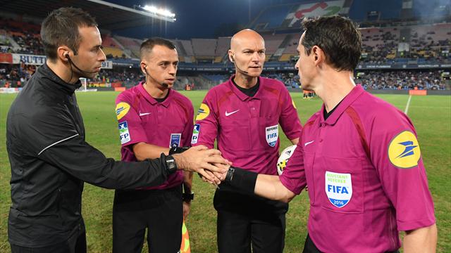 But, penalty, puis hors jeu sur une même action : Chapron a fait parler de lui à Bilbao