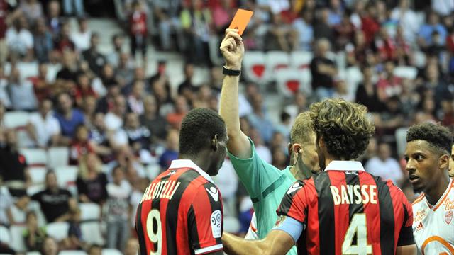 Balotelli pourra jouer contre Lyon après l’annulation de son carton rouge