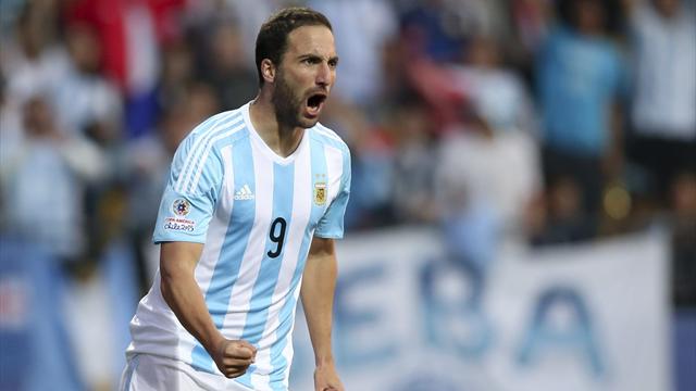 Higuain infuriato in nazionale “Mi criticano? Contenti loro…”