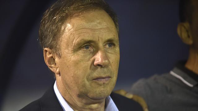 Un mois après son premier match, Rajevac aurait déjà été limogé