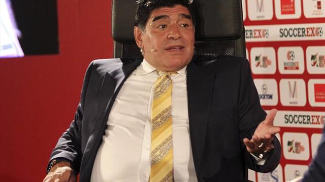 Maradona invitado de nuevo por Marruecos a jugar en el Sáhara Occidental