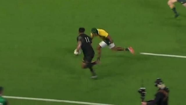 Savea s’est pris pour Lomu…