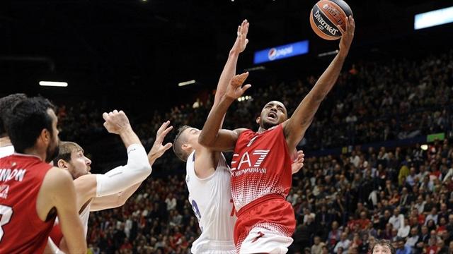 L'Olimpia si sveglia tardi, sorriso Real al Forum