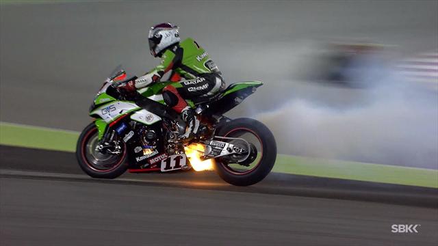 Champion Jonathan Rea helps team-mate finish runner-up Champion Jonathan Rea helps team-mate finish runner-up