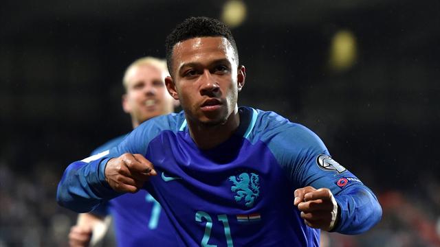 Hollanda'yı Depay kurtardı