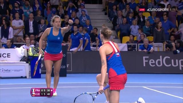 'Wow! How did she do that?' Pliskova pulls off stunning volley to win game 'Wow! How did she do that?' Pliskova pulls off stunning volley to win game