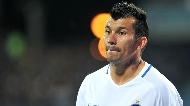 Inter: pronto il rientro di Medel. Ranocchia o Andreolli in uscita