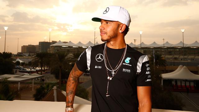 Sezonun en önemli yarışında pole pozisyonu Hamilton'ın