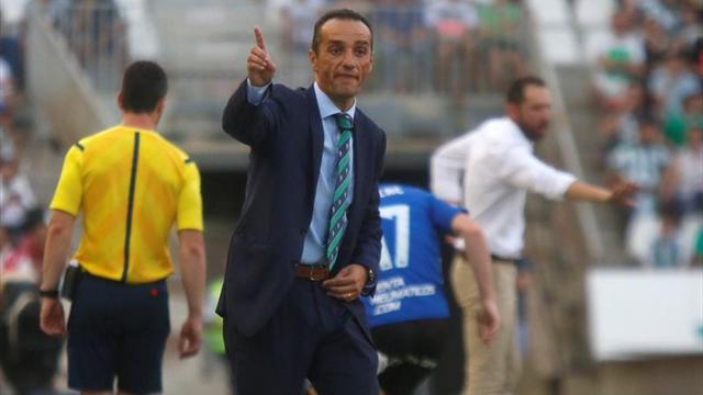 El Córdoba destituye a José Luis Oltra tras nueve jornadas sin ganar