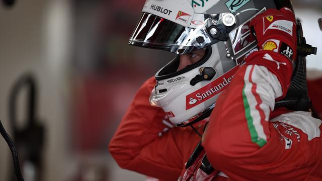 Vettel finisce contro le barriere nei test con le Pirelli da bagnato, ma sta bene