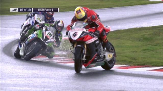 Watts: immagini spettacolari del mondo dei motori Watts: immagini spettacolari del mondo dei motori