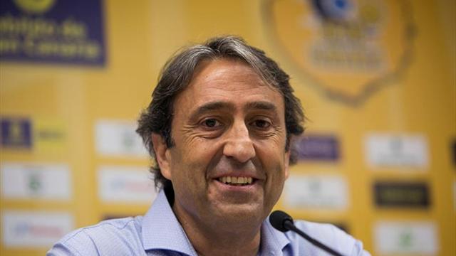 Luis Casimiro es elegido mejor entrenador de noviembre