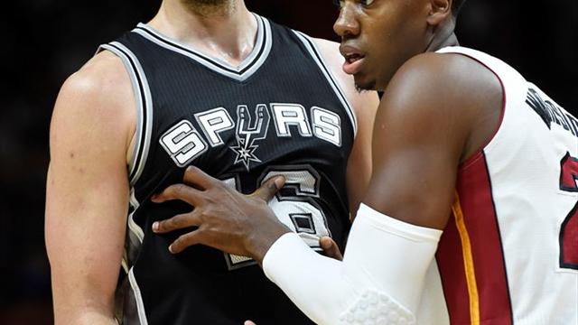 98-106. Whiteside logra doble-doble en el triunfo de los Heat