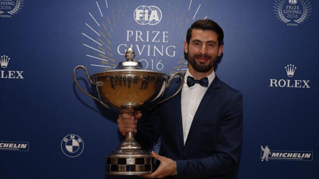 Champion López receives WTCC Nürburgring Nordschleife Best Driver Trophy at Essen Motor Show