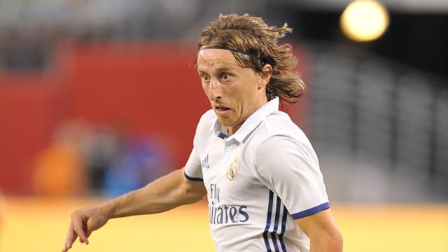 Modric, baja en el Camp Nou por una sanción ¡De hace tres años!