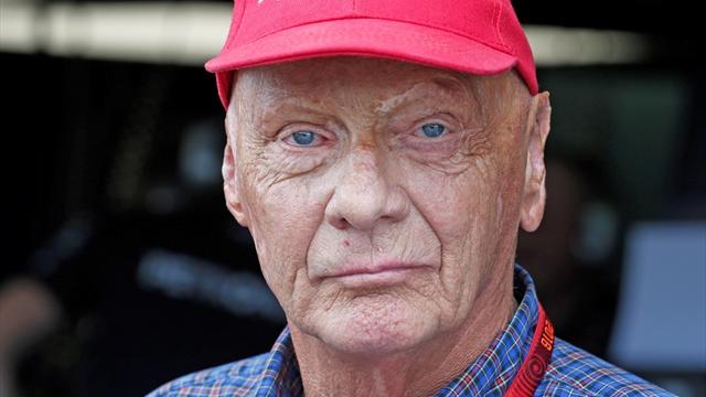 Lauda : "Tout le monde pense que nous cachons notre jeu mais les écarts se sont clairement réduits"