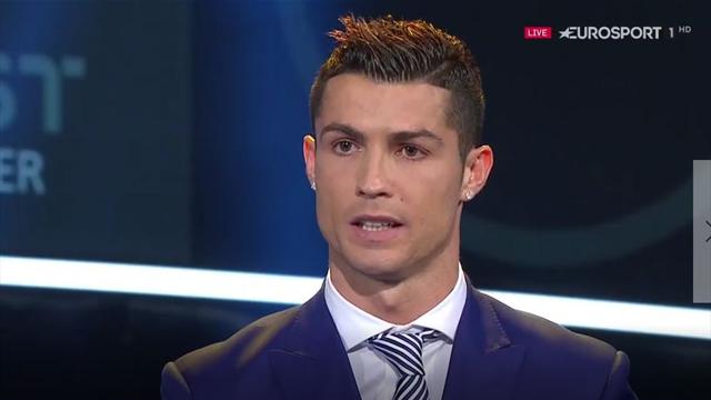 VIDEO – La célébration énigmatique de Ronaldo pour son titre