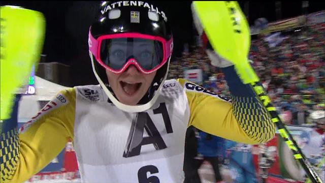 Malgré une immense frayeur, Hansdotter a remporté son premier succès de la saison Malgré une immense frayeur, Hansdotter a remporté son premier succès de la saison