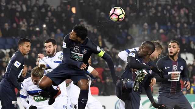 "Jeu de tête fantastique, timing exceptionnel" : Thiago Silva encensé au PSG "Jeu de tête fantastique, timing exceptionnel" : Thiago Silva encensé au PSG