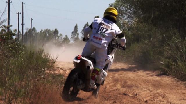 Max Hunt fa il viaggio di nozze alla Dakar Max Hunt fa il viaggio di nozze alla Dakar