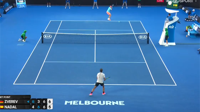 Zverev a pilonné Nadal en revers pour s’offrir le 3e set : le point en vidéo