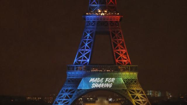 Des associations attaquent le slogan en anglais de Paris