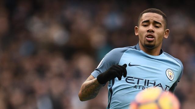 Guardiola est déjà impressionné par la polyvalence de Jesus