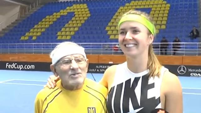 Свитолина сыграла вничью с 92-летним теннисистом