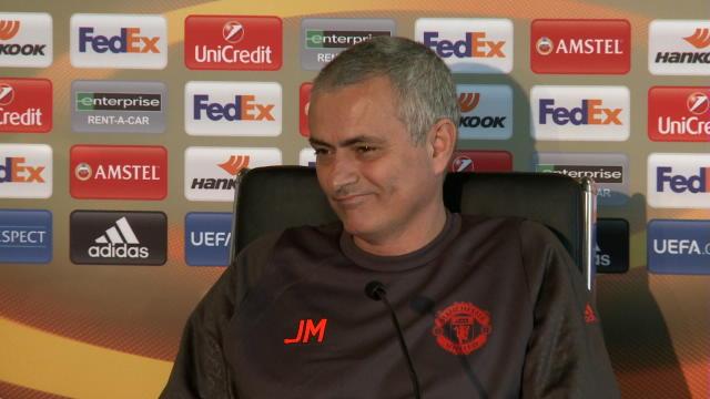 Mourinho : "PSG-Barça ? J'ai regardé Saint-Etienne - Lorient" Mourinho : "PSG-Barça ? J'ai regardé Saint-Etienne - Lorient"