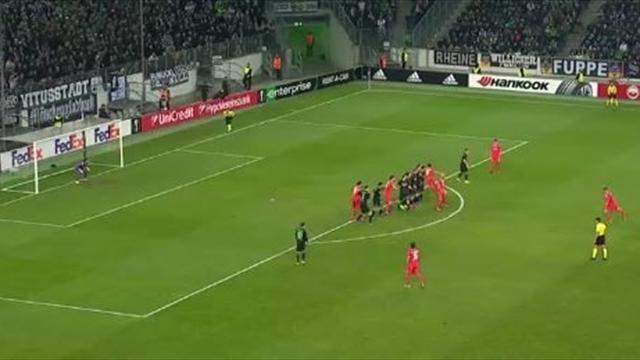 Bernardeschi a libéré la Fio et crucifié Gladbach d’un coup franc d’anthologie