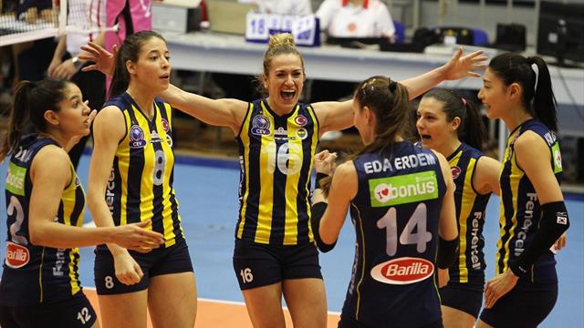 Fenerbahçe kabustan son anda kurtuldu