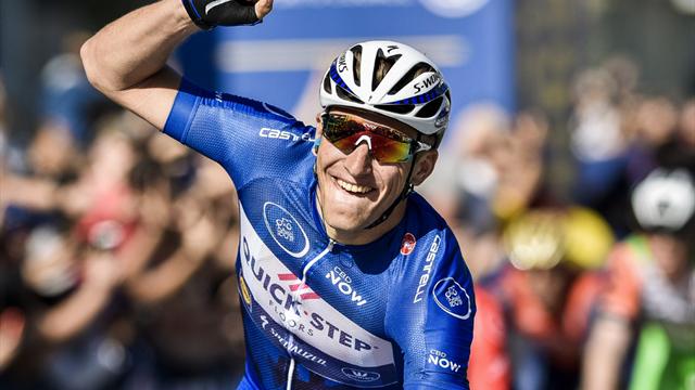 Kittel gewinnt letzte Etappe, auch Greipel auf dem Podium
